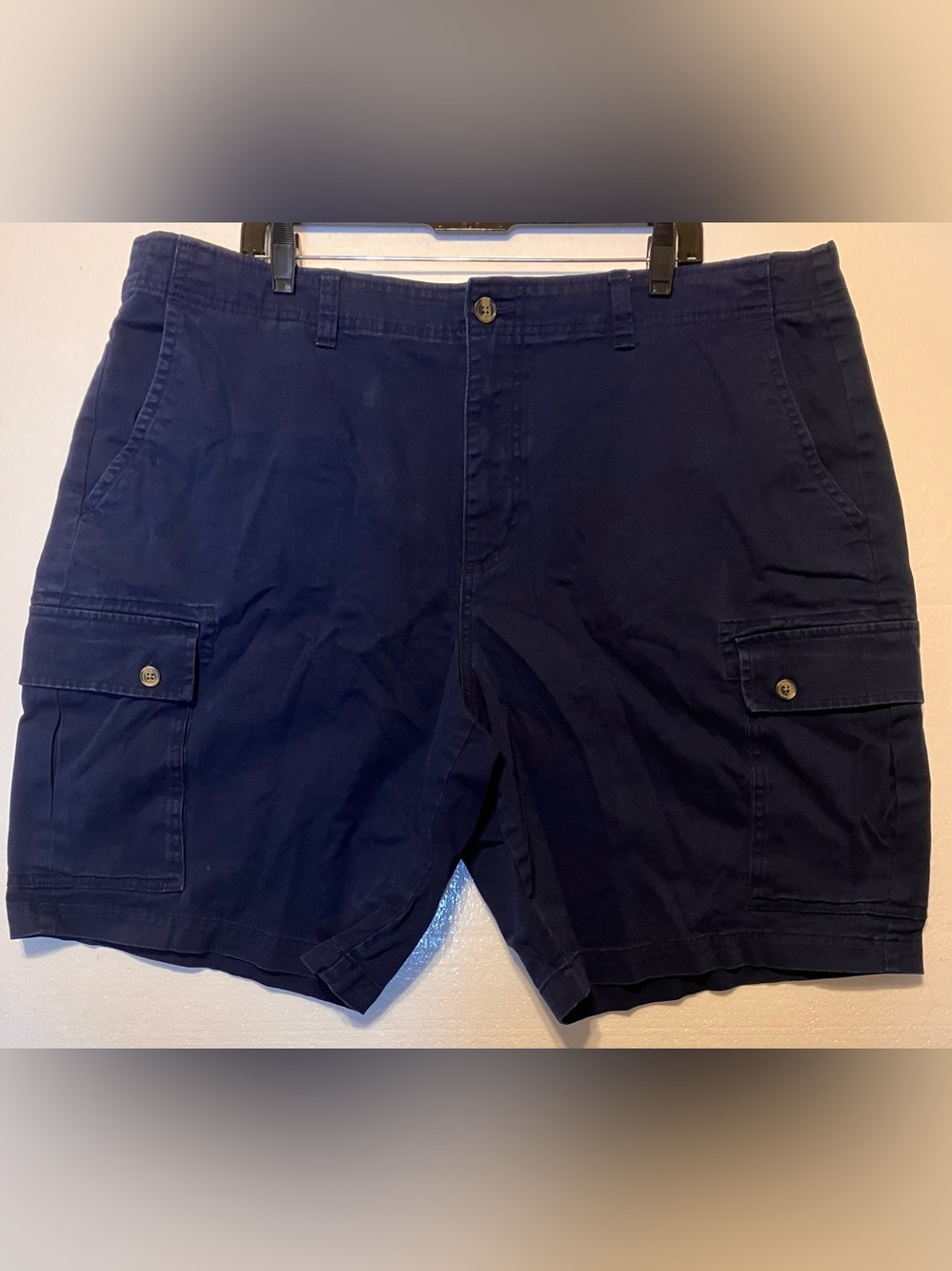 Saddlebred SZ 44 Navy Cargo Shorts with Flap Pockets